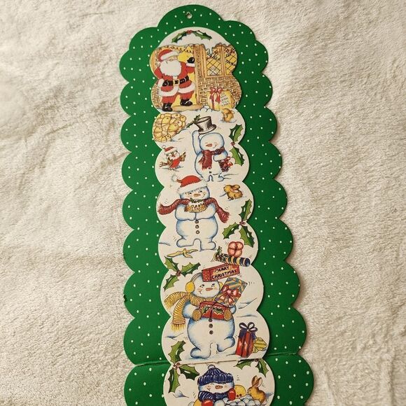 Vintage Christmas Cardboard Wall Decor with Santa and Snowmen - Picture 5 of 10